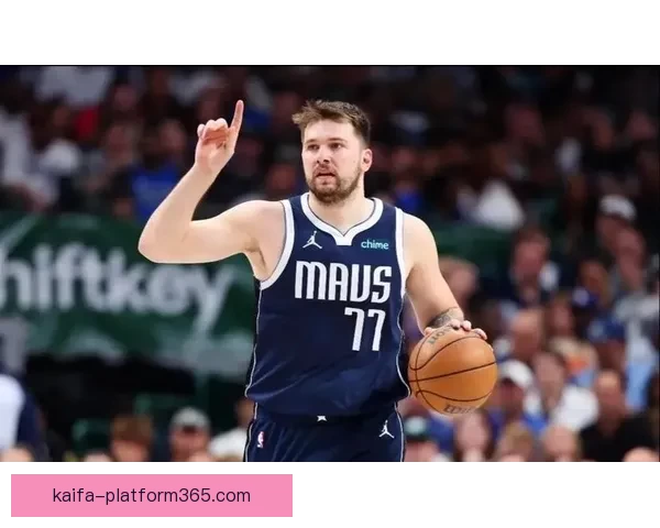 东契奇三节狂砍40分超越拉塞尔 创湖人单赛季三分新纪录 里夫斯迎重要里程碑